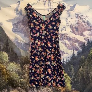 Spring dress - Floral - Gilli